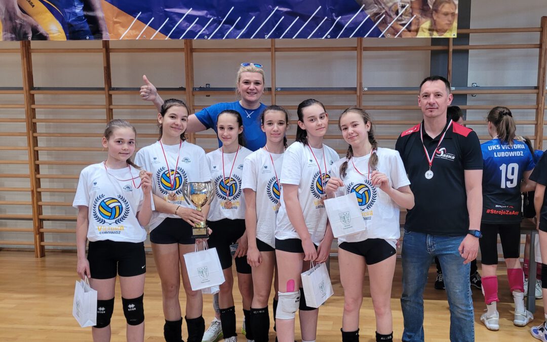 Dziewczyny na medal (brązowy) w turnieju o Puchar Małgorzaty Glinki