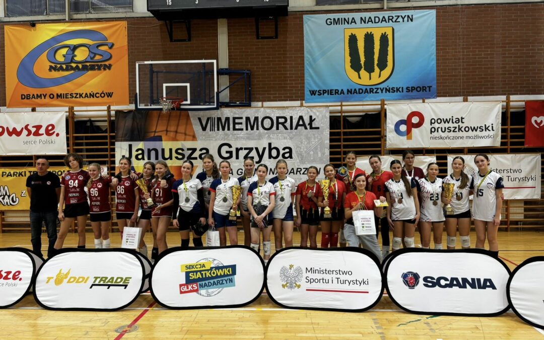 Czwórki dziewcząt (rocznik 2013) na turniejach w Nieporęcie i Nadarzynie!!!