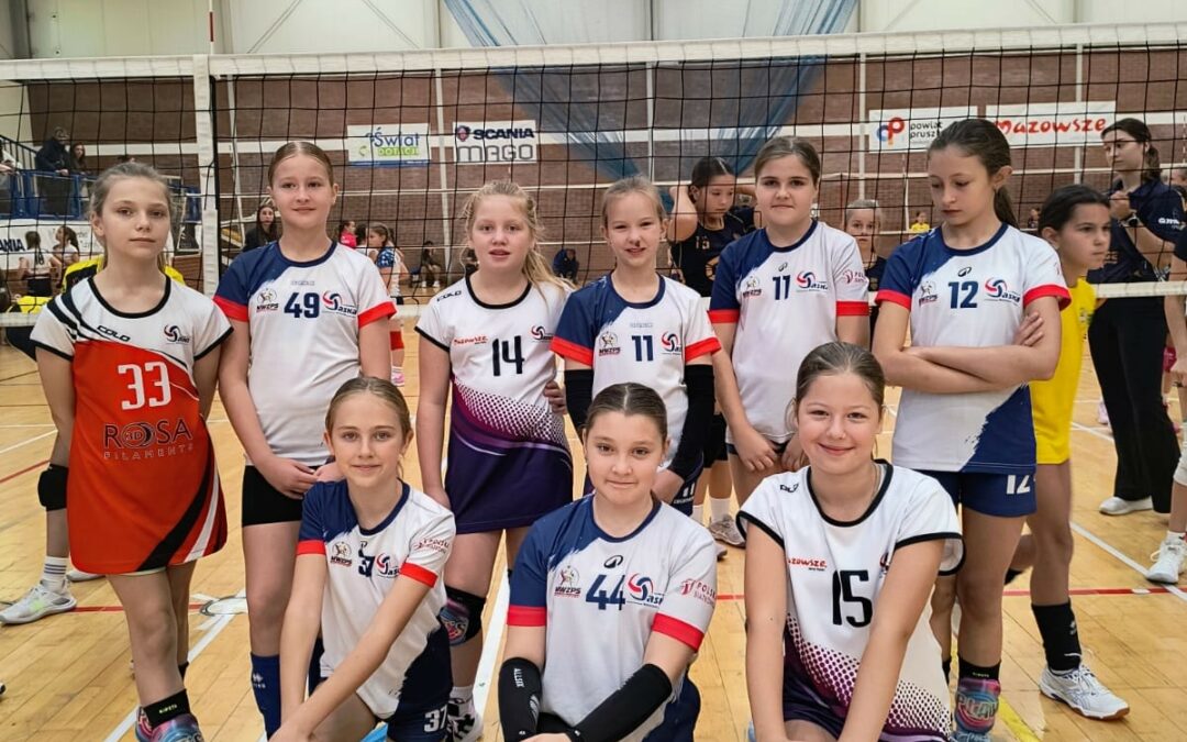 Dwójki dziewczyn zajęły 10 miejsce w Nadarzynie – BRAWO!!!