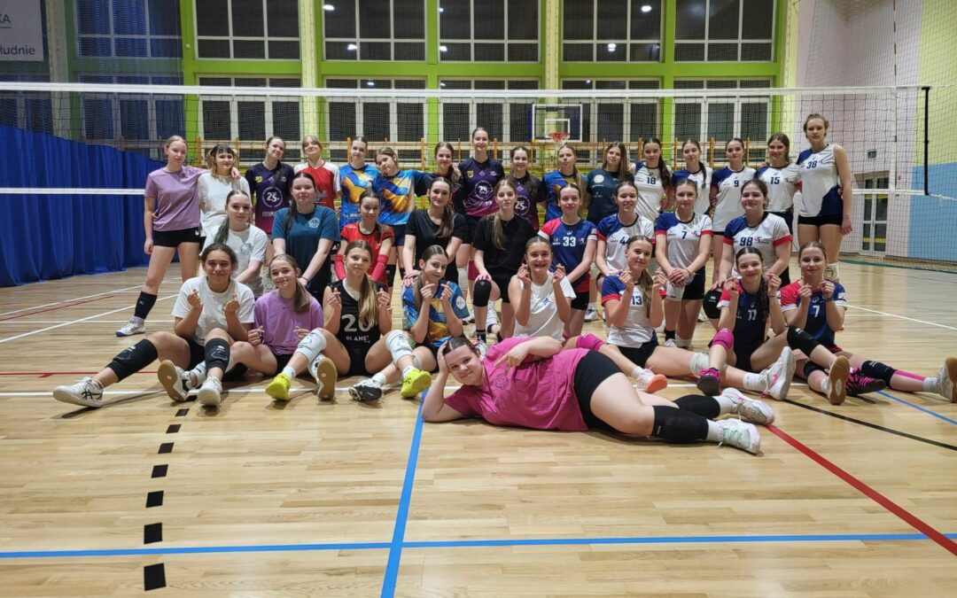 Kolejny wartościowy sparing kadetek!